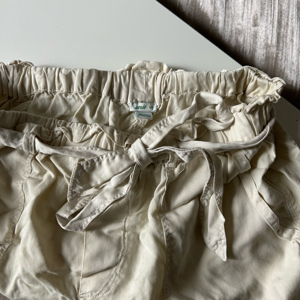 Aerie Paper Bag High Waist Cream Shorts
